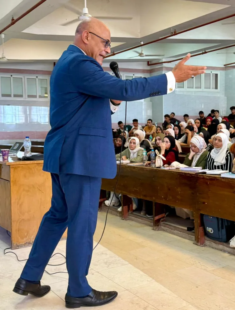 Photo from Prof. Dr. Maged Abdel Azim's archive
